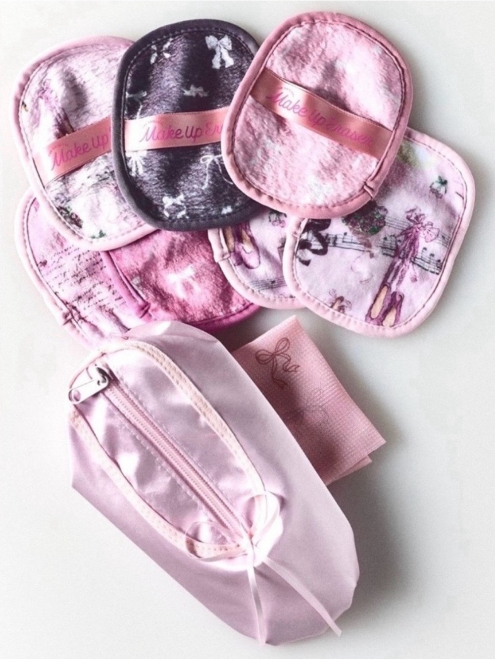 Anthropologie MakeUp Eraser Ballet Core 7-Day Set - Picture 2 of 11